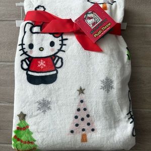 Sale! NEW!! Hello Kitty Holiday Throw